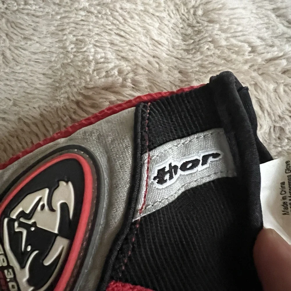 Youth Size XS 3/5 Thor Phase 3.0 Motocross Gloves Red Black‎ Style #1820